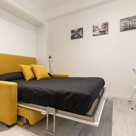 Pieno Centro Di Milano Per Gruppi, Famiglie E Viaggi Di Lavoro Apartment Exterior photo